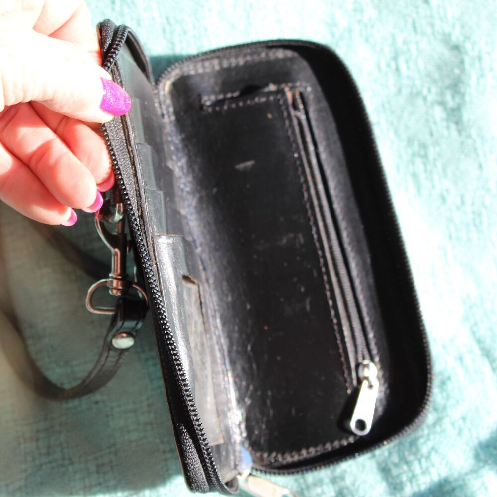 AMERICAN WEST LEATHER HAND MADE WITH SILVER ACCENTS - Picture 4 of 16